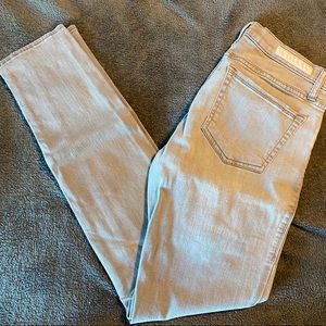 Gray Rock & Republic (6)